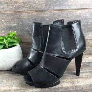 BCBGMAXAZRIA Ankle Heels